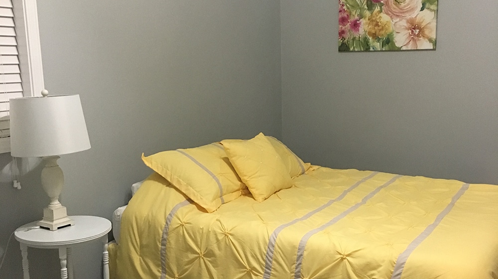 alpha-air-vacation-rental-bedroom2